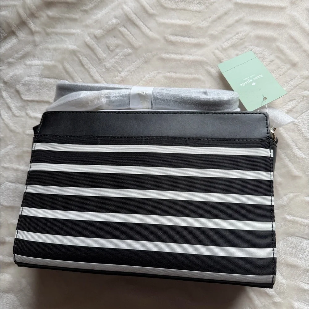 🖤🤍 Kate Spade Angelica Montford Park Crossbody – Black/White – NWT 🖤🤍 - Picture 5 of 6
